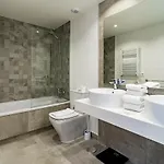 Inf4.5p- Modern 3 Bed Next To Apartamento *
