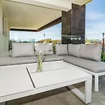 Apartamento Inf4.5p- Modern 3 Bed Next To