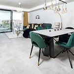 Apartamento Inf4.5p- Modern 3 Bed Next To *